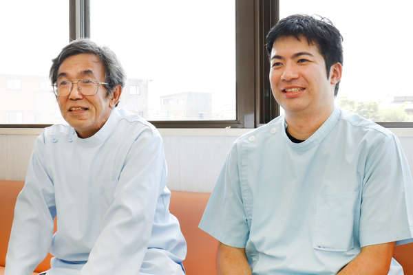 眞木俊二院長、眞木信太郎副院長 まき歯科6