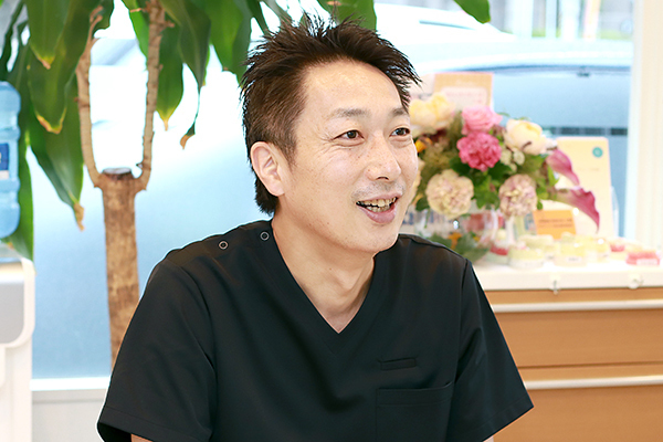 篠原勝久院長 中央デンタルクリニック6