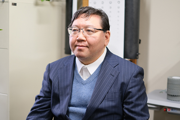 儘田直樹院長 ママダ眼科6