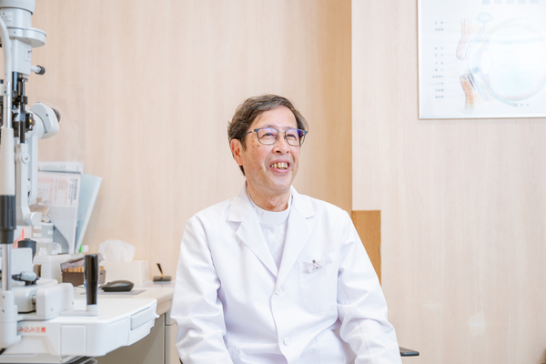 小見山知之院長 ひまわり眼科6