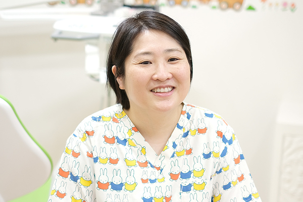 井上綾香院長 あやかデンタルクリニック6