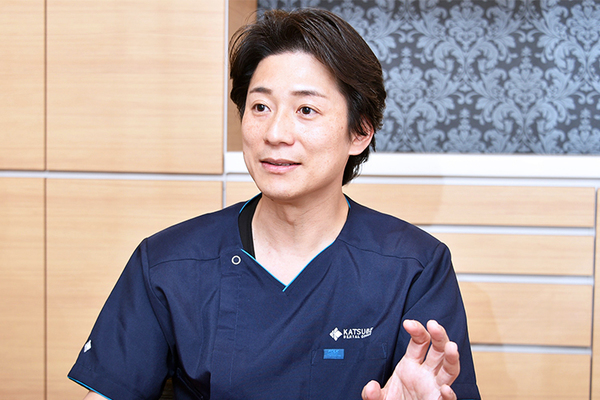 勝部寛院長 淀屋橋勝部歯科6