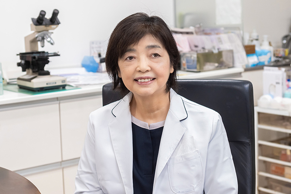 岡村理栄子院長 岡村皮フ科医院6