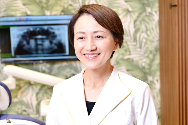 井上玲奈院長 レナデンタルクリニック6