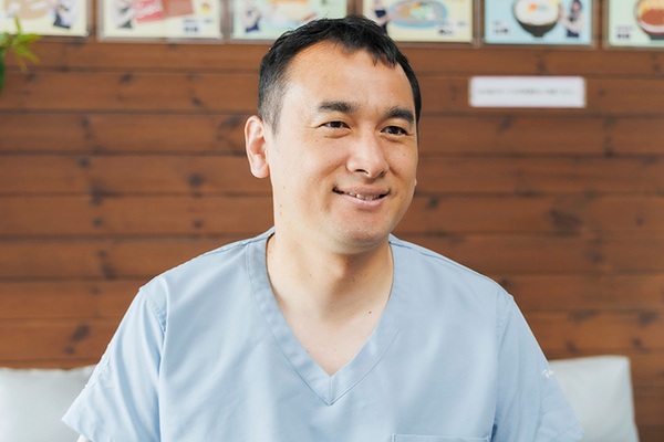 長縄陵亮院長 ハリヨ歯科6