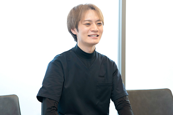 横田啓太院長 よこたデンタルクリニック6