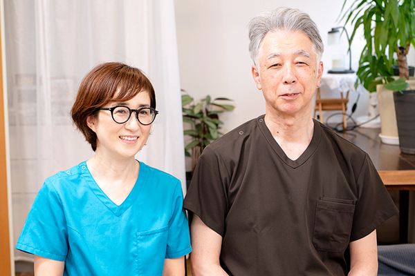 岩崎敏明院長、岩崎弘子さん ヒロ歯科医院6