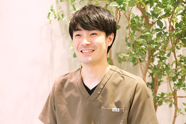 片口卓院長 シナジー歯科6