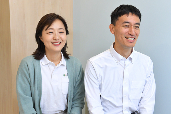 安藤亜希院長、安藤俊太郎副院長 よつばこころのクリニック要町駅前6