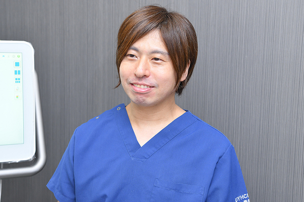 松本泰孝院長 GNデンタルクリニック6