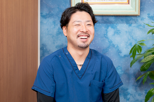 氷見一馬院長 レアリゼ歯科クリニック6