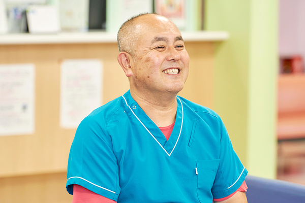 竪山俊郎院長 みみ・はな・のど としクリニック6