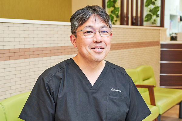 白畑敦院長 しらはた胃腸肛門クリニック横浜6