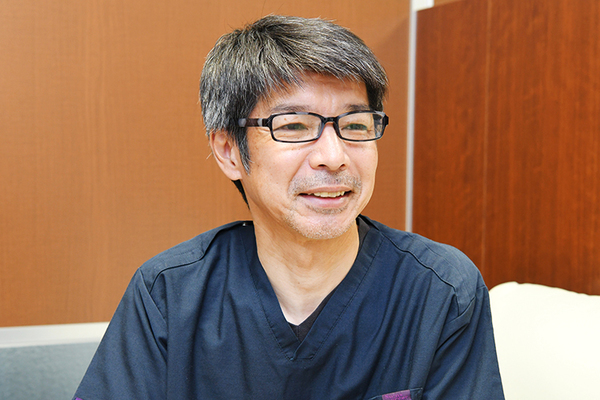 河合秀訓院長 K'sファミリー歯科6