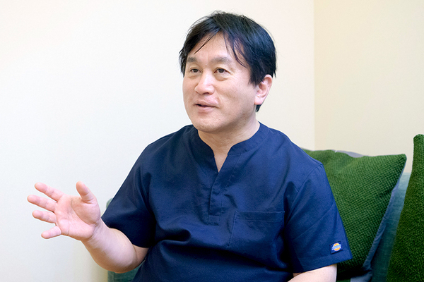 富山潔院長 白楽とみやま歯科クリニック6