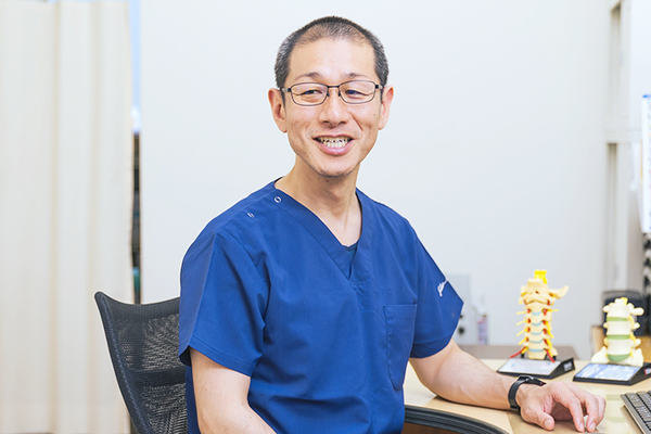 松本慈寛院長 ロータスクリニック6