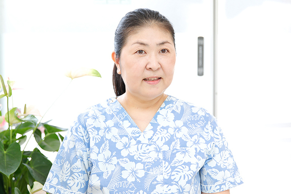 松岡英美院長 ライラック通り歯科6