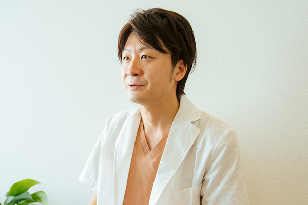安藤洋平院長 椿ファミリー歯科診療所6