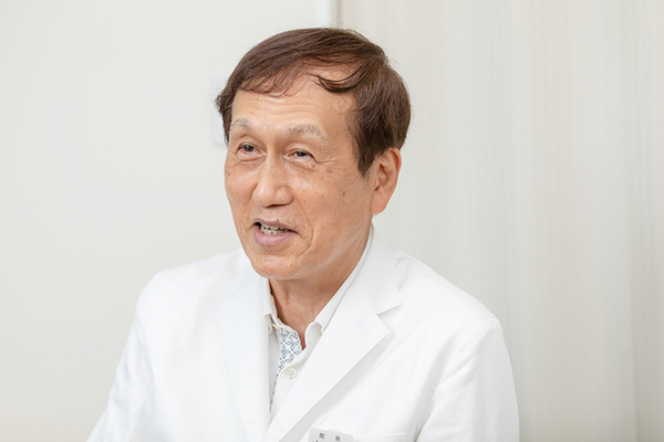 山地康文院長 やまじ呼吸器内科クリニック6