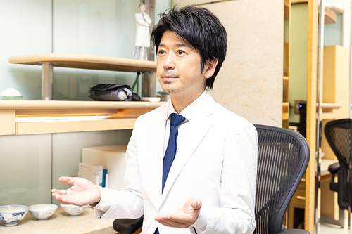 院長 金塚 陽一 院長の独自取材記事(片倉町あかり脳神経内科・内科
