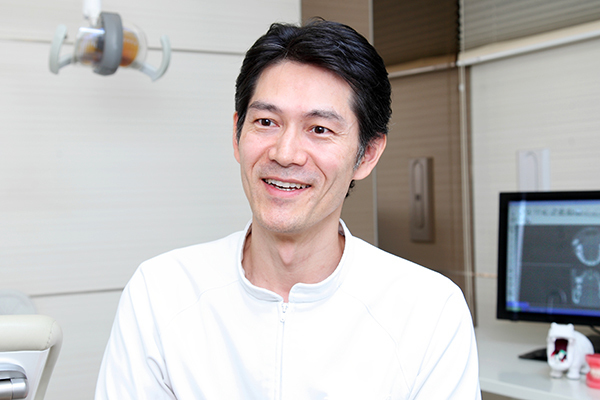 高津裕介院長 高津矯正歯科6