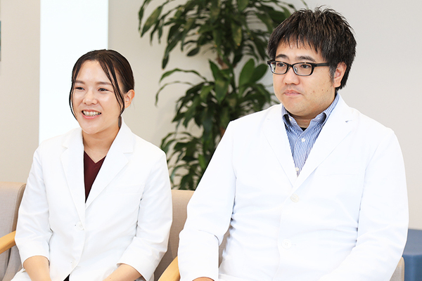 小林和磨院長、小林綾野先生 こばやし内科クリニック6