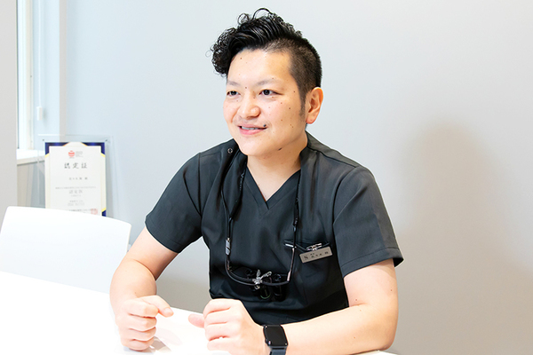 佐々木翔院長 S DENTAL OFFICE 南円山6