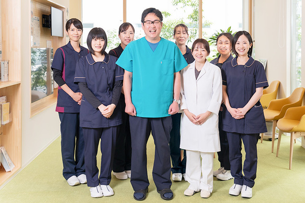 清水真次朗院長、清水里紗副院長 しみずクリニック 泌尿器科・内科6