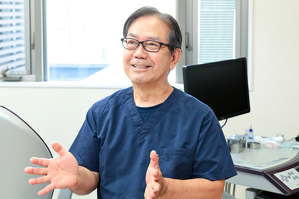 亀井英志理事長、天神原亮副院長 長栄歯科クリニック6