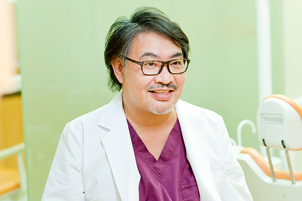 江口親志院長 愛宕デンタルオフィス6