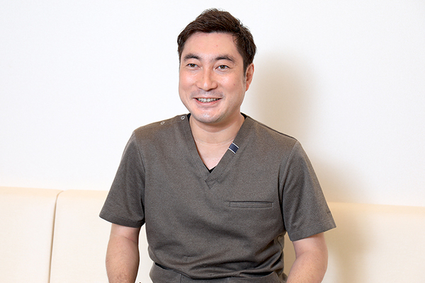大野芳弘院長 刈谷おおの歯科6