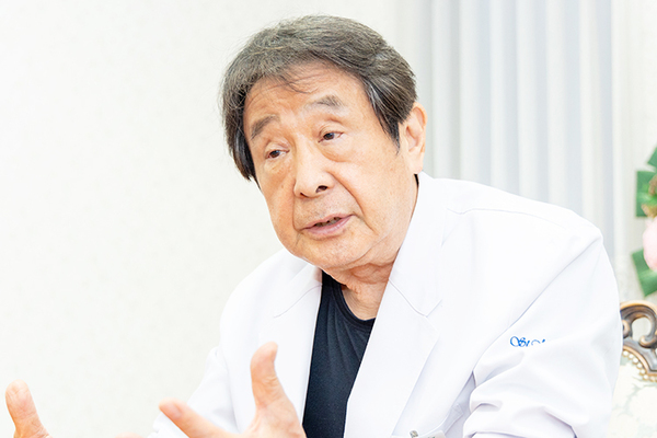 田中温院長 セントマザー産婦人科医院6