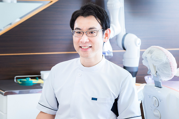 井原大輔院長 かわと歯科医院6