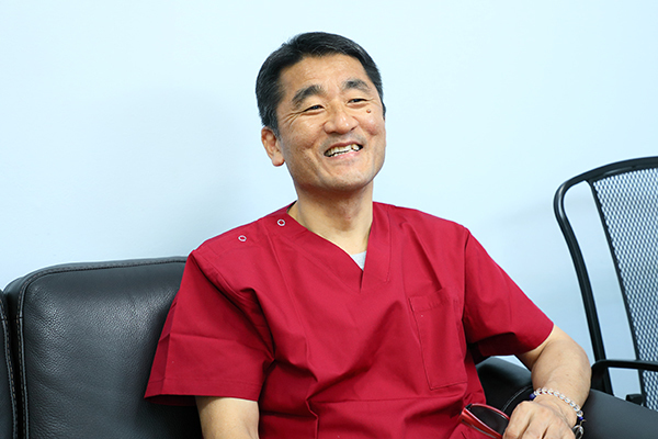 中山盛詔院長 中山歯科6