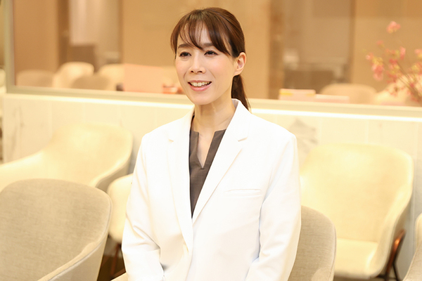 日浅佳奈院長 日浅レディースクリニック6
