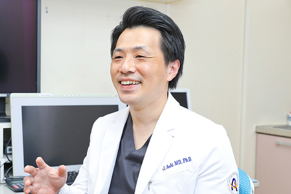 青木順院長 青木クリニック6