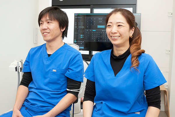 松下登院長、松下真美副院長 湊デンタルオフィス6