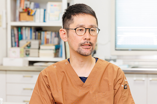 桑原敏彰院長 くわはら医院6