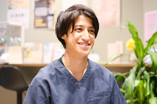 阿賀浩人院長 鶴瀬ヒロデンタルクリニック6