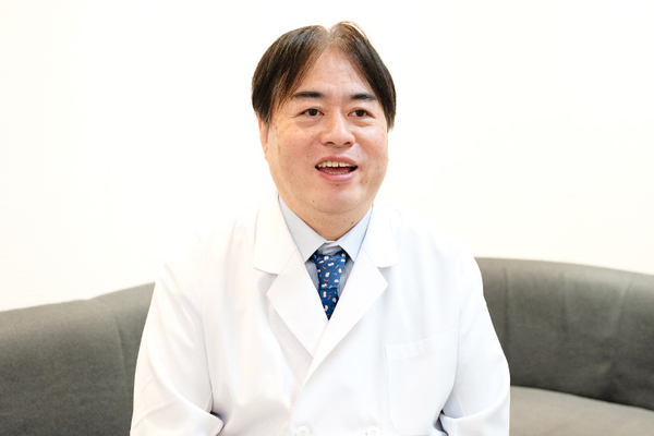 小松重昭院長 明生アイクリニック6