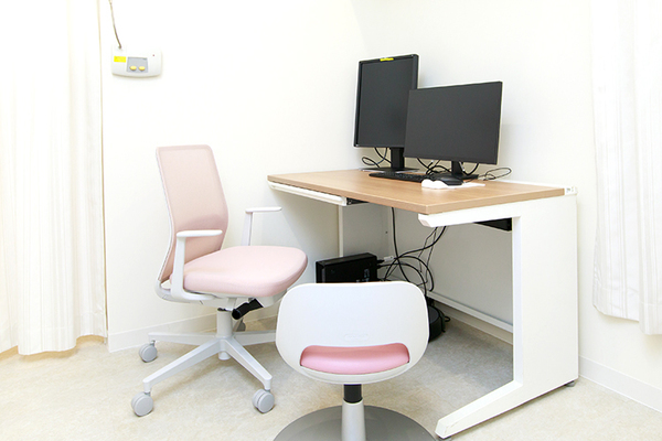 日野有紀院長 日本橋茅場町ウィメンズクリニック6