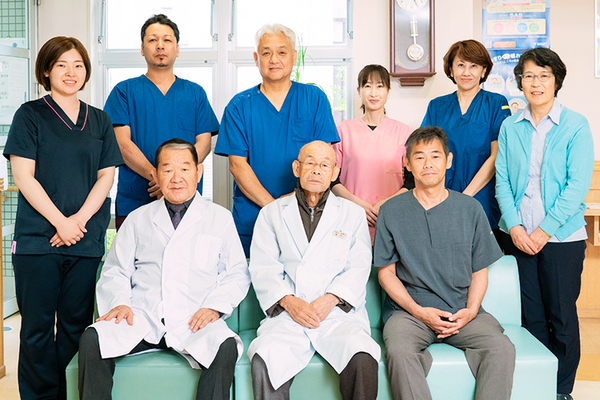 東泰志理事長、愛甲孝先生 とそ総合クリニック6