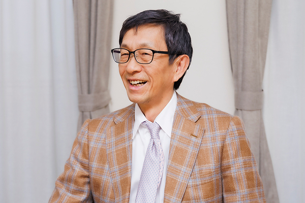 林衆治院長 クリニック東京虎ノ門COR6