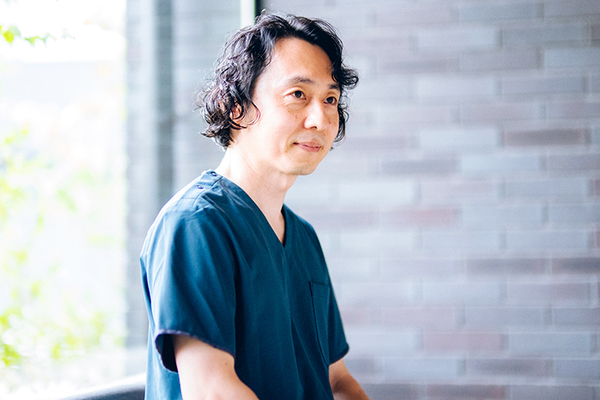 岡崎秀規院長 おかざき皮膚科クリニック6
