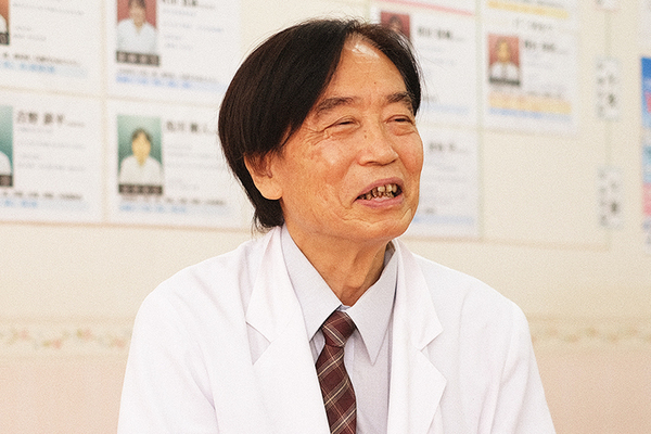 桜沢俊秋院長 さくらＴ’ｓクリニック6