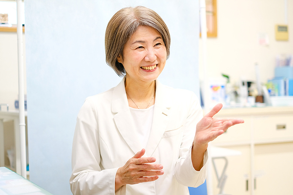 村越薫院長 仁クリニック6