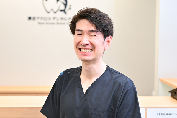 黒崎盛和院長 瀬谷アクロスデンタルクリニック6