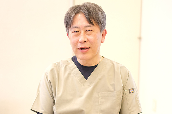 内原達仁院長 内原歯科6
