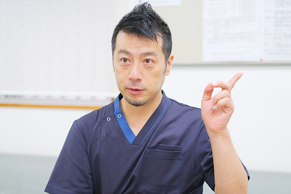 山田裕史院長 山田外科医院6