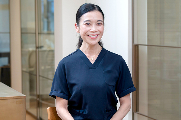 山田陽子院長 デンタルサロン麹町6